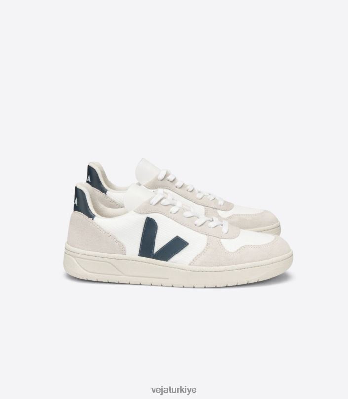 v-10 b-mesh beyaz nautico D0XDT46Veja